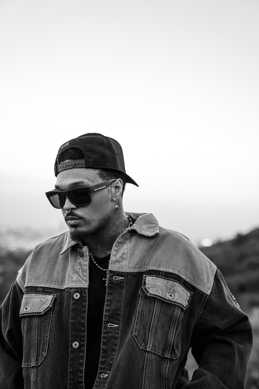 STYLE] YOSUKE AIZAWA'S REVOLUTION FOR COLMAR SS24 - Viper Mag